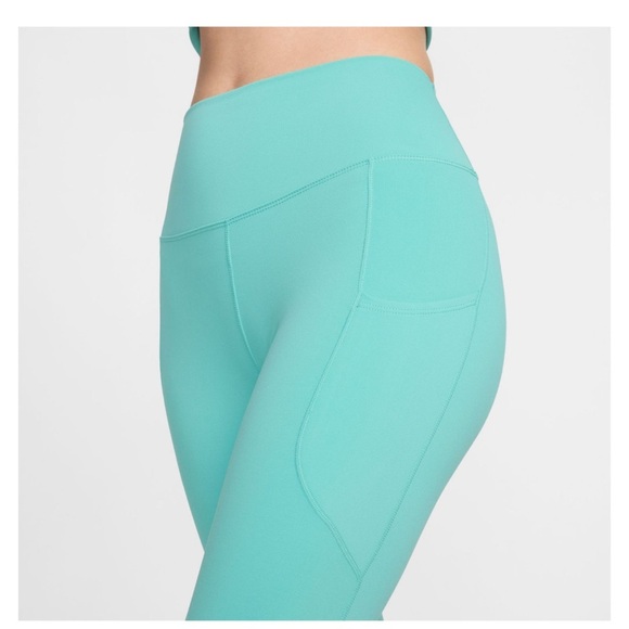 Nike Women's One High-Waisted 7/8
Leggings with Pockets - Picture 4 of 8
